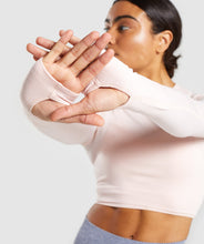 Load image into Gallery viewer, Gymshark Vital Seamless Long Sleeve Crop Top - Blush Nude Marl